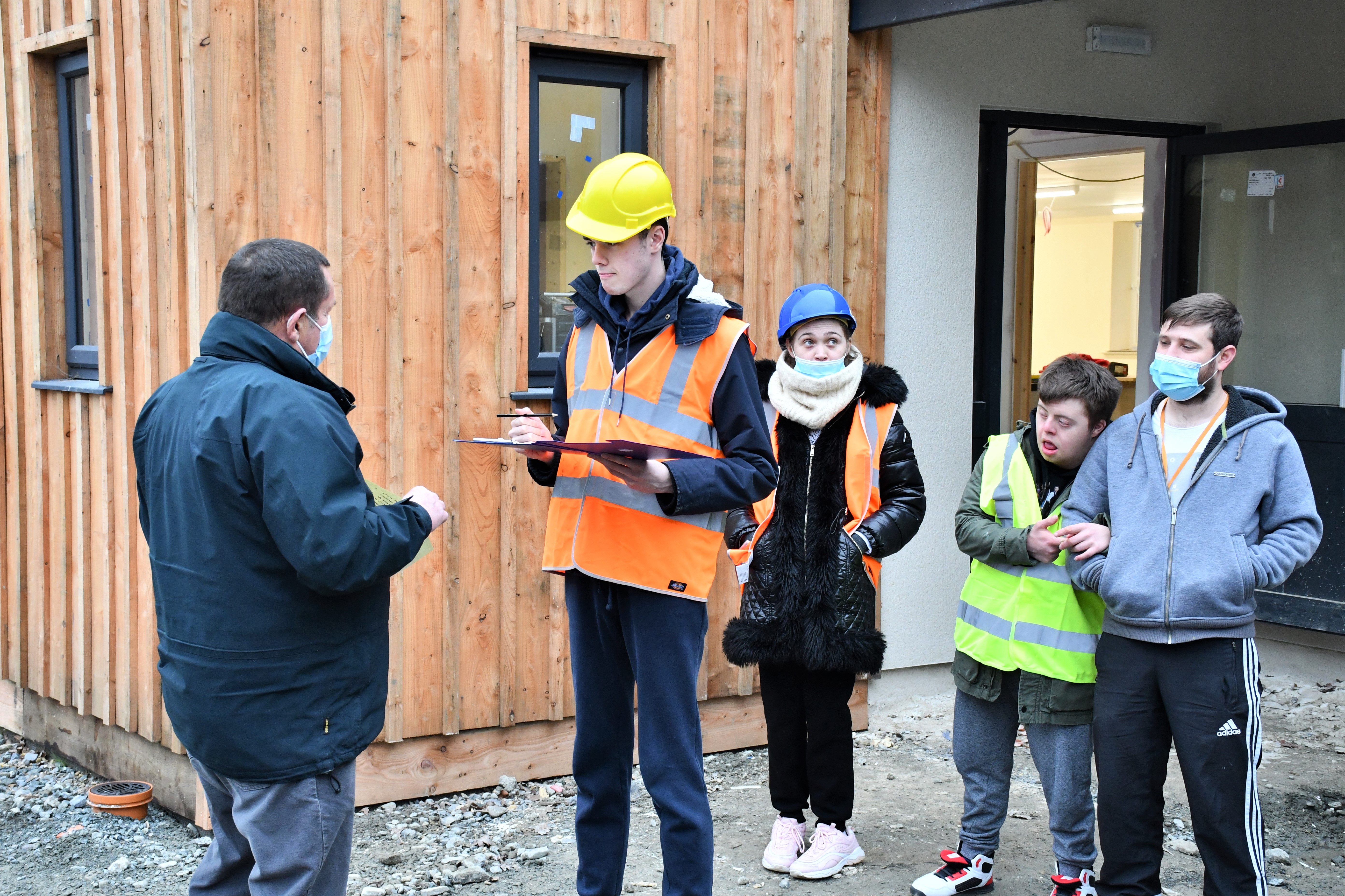 Learners on hub tour
